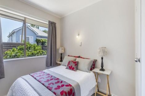 Photo of property in 2/54 Dublin Street, Pukekohe, 2120