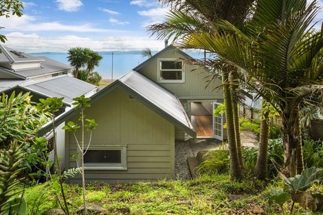 Photo of property in 346 Thames Coast Sh25 Road, Thornton Bay, Thames, 3575