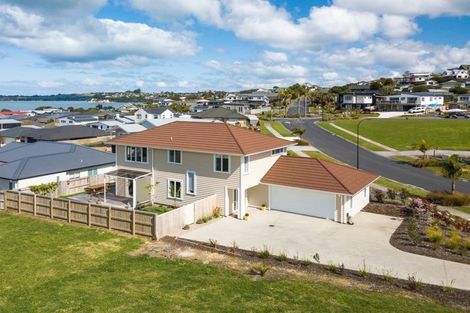 Photo of property in 41 Aurora Avenue, Snells Beach, 0920