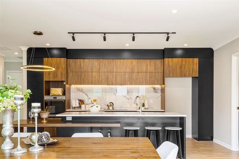 Photo of property in 15 Cutfield Lane, Kumeu, 0810