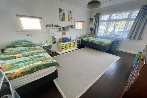 Photo of property in 379 Karori Road, Karori, Wellington, 6012