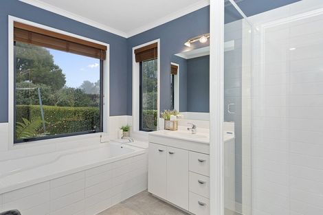 Photo of property in 17 Cranmere Drive, Tamahere, Hamilton, 3283