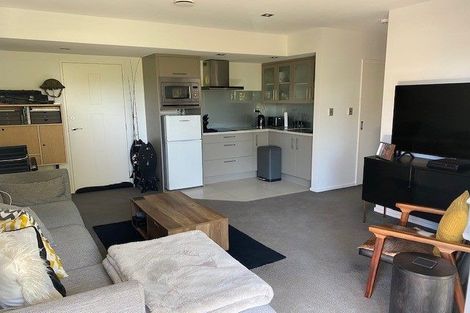 Photo of property in 1/9 Ellangowan Road, Waiake, Auckland, 0630