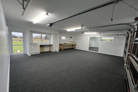 Photo of property in 171 Boord Crescent, Kumeu, 0891