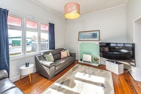 Photo of property in 24 Stark Street, Durie Hill, Whanganui, 4500