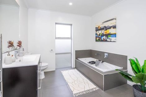 Photo of property in 102 Tramway Road, Ruakura, Hamilton, 3214