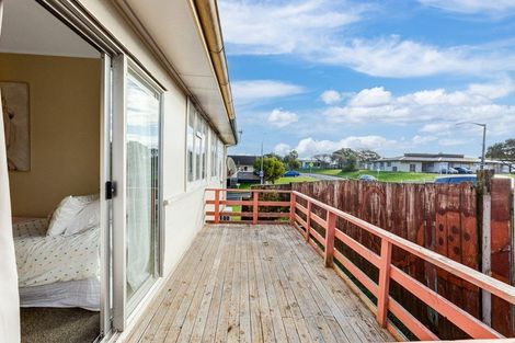 Photo of property in 192 Warspite Avenue, Waitangirua, Porirua, 5024