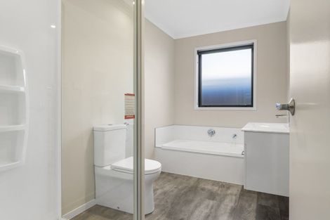 Photo of property in 4 Friesian Way, Papamoa, 3118