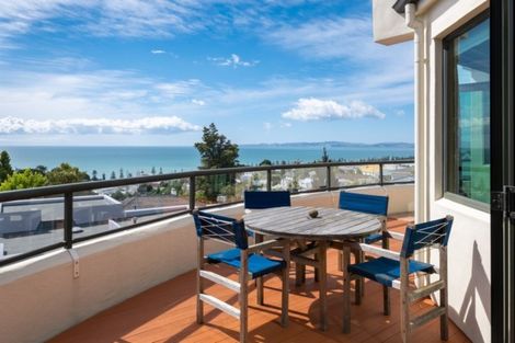 Photo of property in 14 Harvey Road, Bluff Hill, Napier, 4110