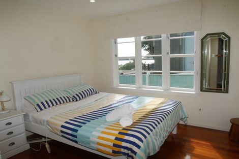 Photo of property in 27 Moana Road, Plimmerton, Porirua, 5026