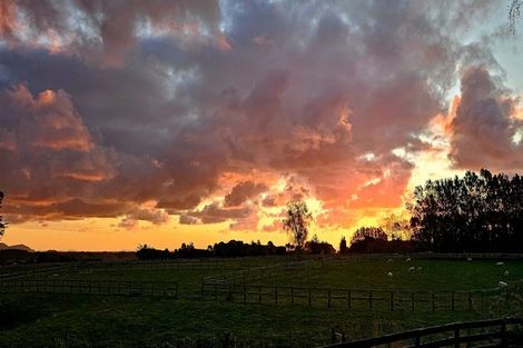 Photo of property in 45 Ringawhati Road, Otaki, 5583