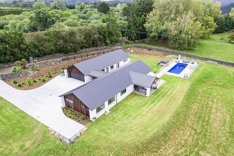 Photo of property in 747 Ngunguru Road, Glenbervie, Whangarei, 0173