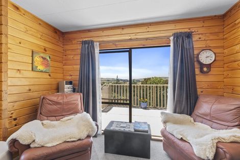 Photo of property in 5 Oxford Street, Waikari, 7420