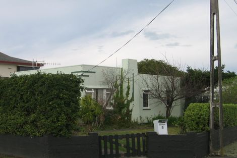 Photo of property in 2 Whakarire Avenue, Westshore, Napier, 4110