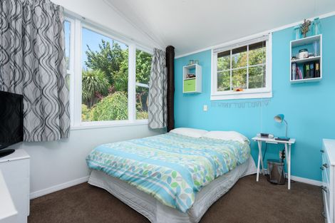 Photo of property in 18a Wade Place, Welcome Bay, Tauranga, 3175