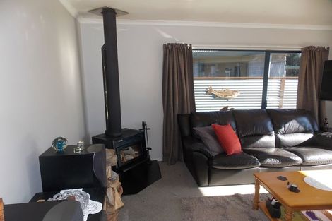 Photo of property in 32 Somerset Crescent, Highbury, Palmerston North, 4412