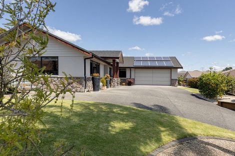 Photo of property in 31 Brackenburn Drive, Ohauiti, Tauranga, 3112