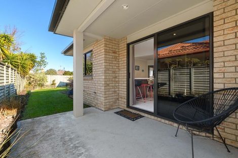 Photo of property in 16/100 Millers Road, Brookfield, Tauranga, 3110