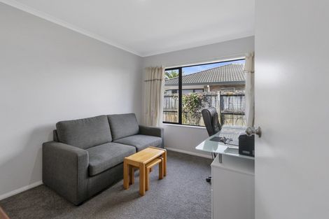 Photo of property in 6 Arabian Drive, Papamoa Beach, Papamoa, 3118