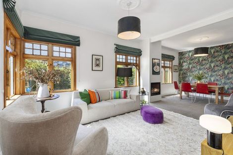 Photo of property in 57 Garden Road, Northland, Wellington, 6012