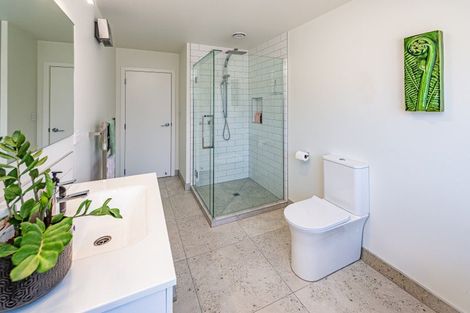 Photo of property in 25 Tirimoana Place, Otamatea, Whanganui, 4501