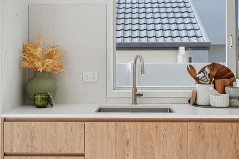 Photo of property in 18b Muricata Avenue, Mount Maunganui, 3116