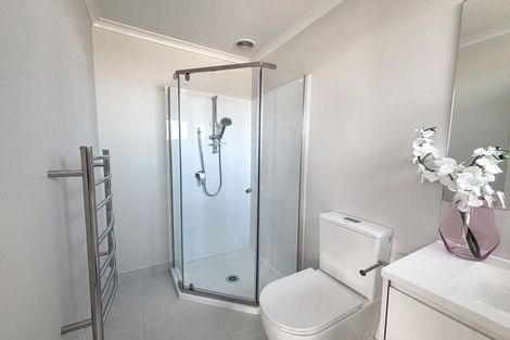 Photo of property in 60 Scenic Rise, Rototuna North, 3281