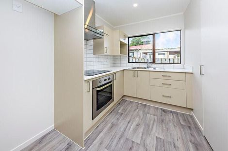 Photo of property in 1/6 Hatherley Place, Clendon Park, Auckland, 2103