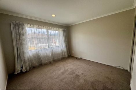 Photo of property in 64 Sunstone Crescent, Brown Owl, Upper Hutt, 5018