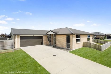 Photo of property in 4 Kotiate Street, Papamoa Beach, Papamoa, 3118