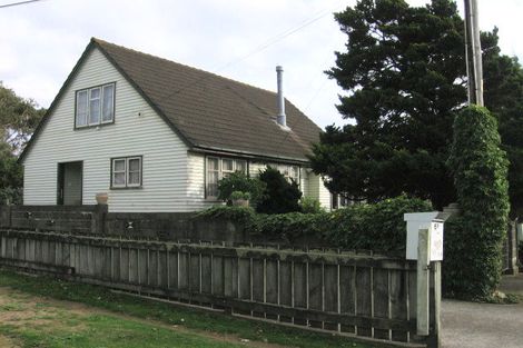 Photo of property in 4 Waldie Grove, Avalon, Lower Hutt, 5011