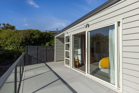 Photo of property in 13 Karekare Road, Raumati South, Paraparaumu, 5032