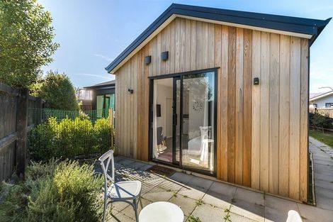 Photo of property in 18 Silver Street, Lower Shotover, Queenstown, 9304