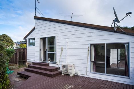 Photo of property in 23 Woolwich Close, Whitby, Porirua, 5024