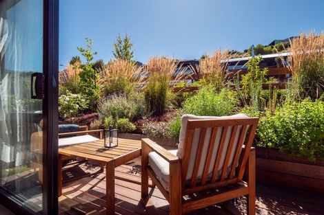 Photo of property in 3 Brodie Avenue, Arrowtown, 9302