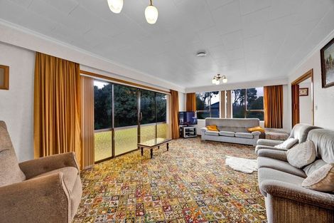 Photo of property in 84 Domett Street, Opunake, 4616