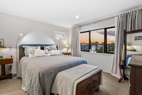 Photo of property in 14b Dida Park Drive, Kumeu, 0810