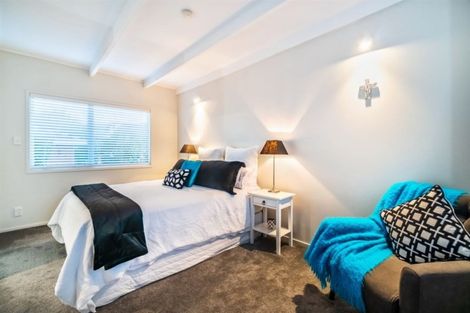 Photo of property in 2/5 Marama Street, Castor Bay, Auckland, 0620