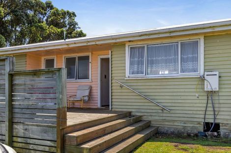 Photo of property in 35 Dorset Street, Opunake, 4616