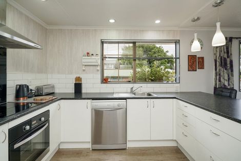 Photo of property in 202 Elles Road, Strathern, Invercargill, 9812