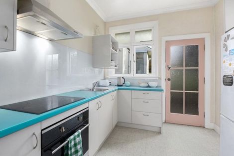 Photo of property in 41 Falkland Street, Maori Hill, Dunedin, 9010