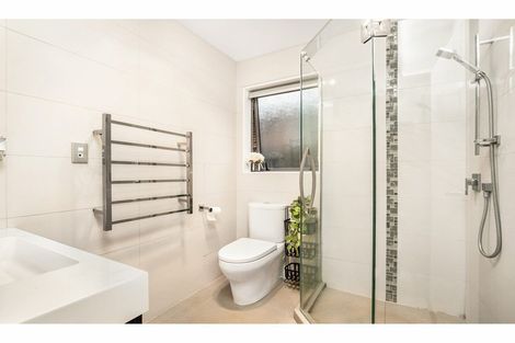 Photo of property in 13 Sunnyside Crescent, Papatoetoe, Auckland, 2025