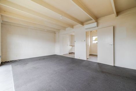 Photo of property in 2/626 Church Street, Terrace End, Palmerston North, 4410