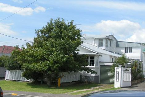 Photo of property in 9 Rewiti Avenue, Takapuna, Auckland, 0622