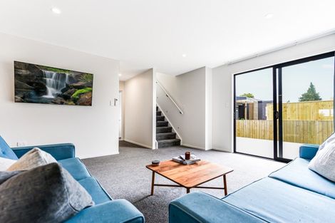 Photo of property in 72 Jacks Landing Drive, Hamilton Lake, Hamilton, 3204