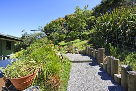 Photo of property in 16 Worlds End Road, Tennyson Inlet, Rai Valley, 7195