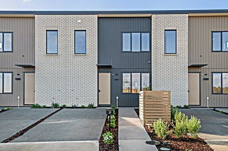 Photo of property in 29 Nga Pona Toru Road, Flat Bush, Auckland, 2019