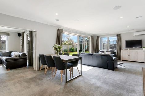 Photo of property in 8 Overbury Crescent, Rolleston, 7614