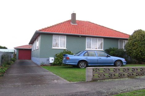 Photo of property in 4 Andrew Avenue, Roslyn, Palmerston North, 4414