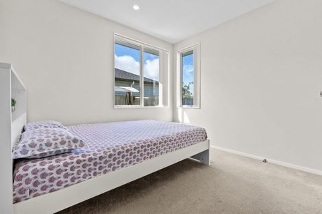 Photo of property in 9 Toropapa Close, Takanini, 2110